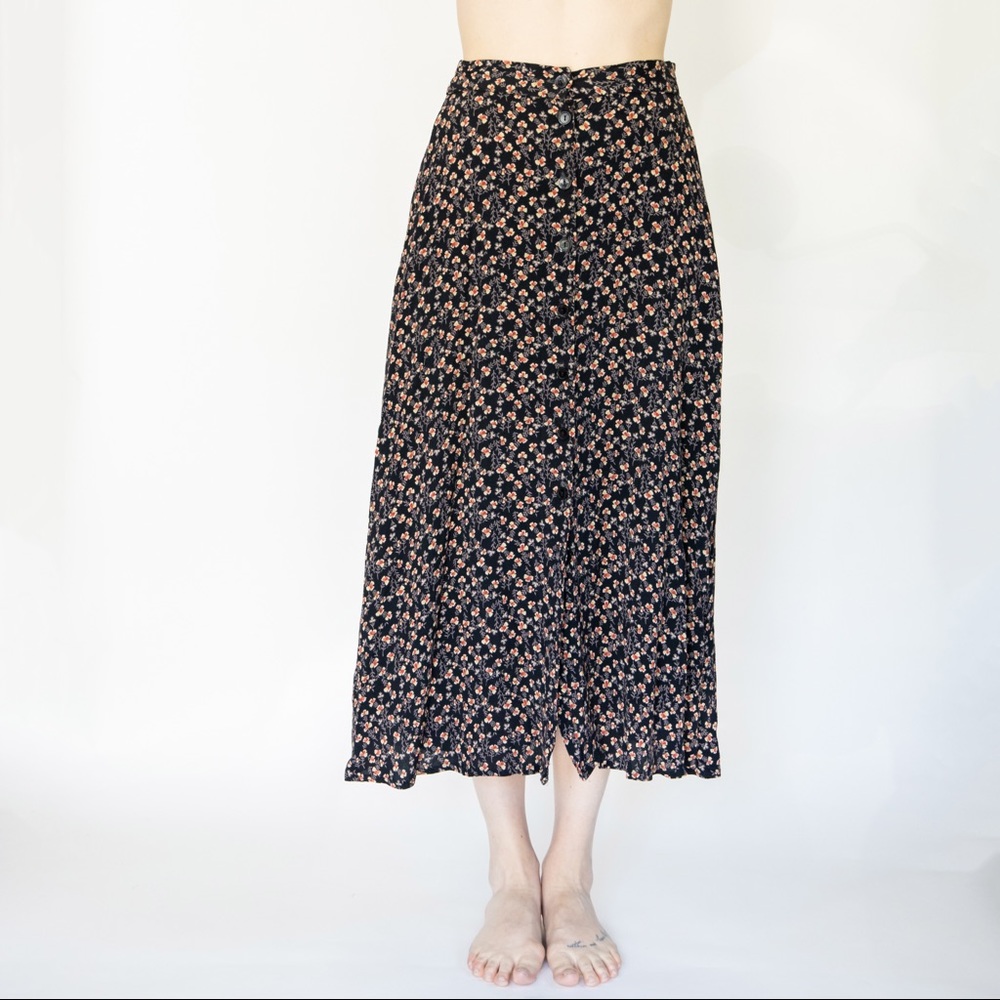 Vintage Black Floral Button-up Skirt